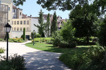 Le parc Dallemagne, parc public, ville de Belley, département de l'Ain, France