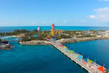 Foto op Plexiglas A view of Cococay island at Caribbean sea © Solarisys