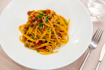 Linguini with fresh tuna and dried tomato pesto