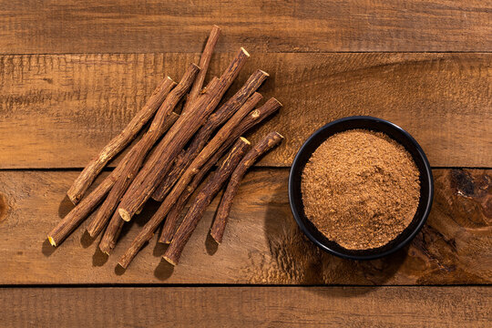 Glycyrrhiza glabra - Ground stems of organic licorice
