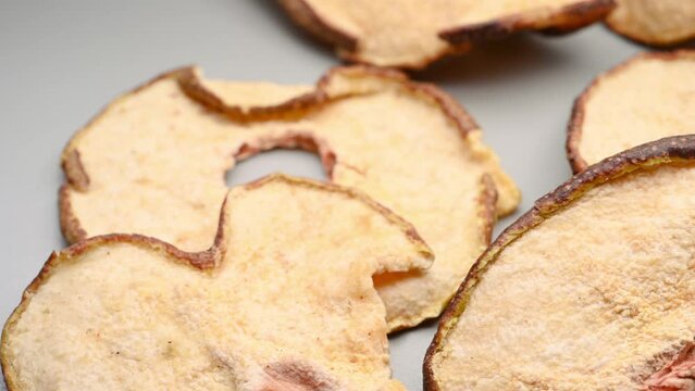 angle pan herb XueLiGan or Fructus Pirum