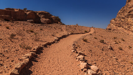 Petra path way