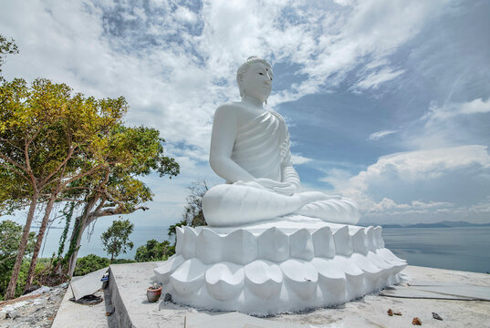 Luang Pho Tanjai, a large white Buddha image located on Koh Tan, Samui, Thailand.