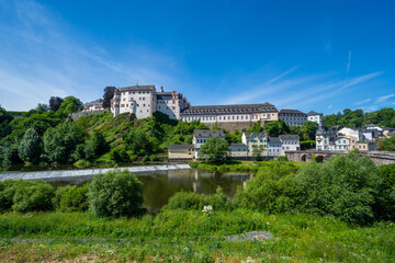Fototapeta premium Weilburg Hessen Gießen Limburg-Weilburg Mittelhessen Rhein Main gebiet Westerwald Taunus Bad Camberg Waldhausen Odersbach Kubach 