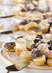 T&ouml;rtchen, Donuts und anderes Geb&auml;ck