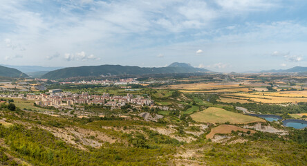Fototapeta na wymiar Panoramic view of the town of Las Latas near Sabiñanigo, Aragon Pyrenees. Spain