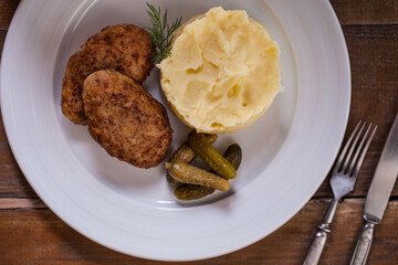 Cutlets with mashed potatoes