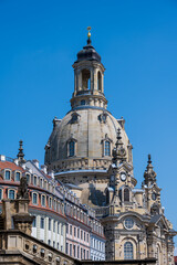 Fototapeta na wymiar Die Kuppel der Frauenkirche am Neumarkt
