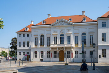 Das Gebäude des Kurländer Palais heute ein Festsaal