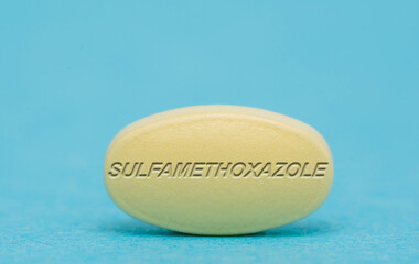Obraz na płótnie Canvas Sulfamethoxazole Pharmaceutical medicine pills tablet Copy space. Medical concepts.