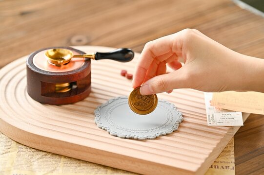 Process Of Wax Seal Stamping