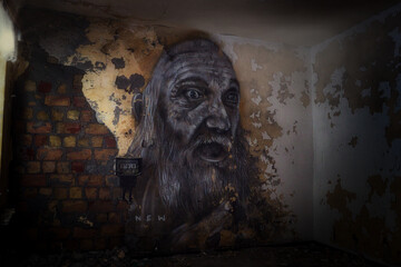 Street art - Graffiti - Beatiful Decay - Verlassener Ort - Urbex / Urbexing - Lost Place - Artwork - Creepy - High quality photo