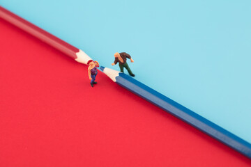 People with different cognition fight in miniature photography