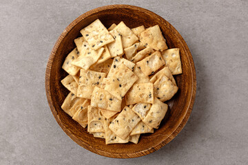 Light and crunchy tofu snack