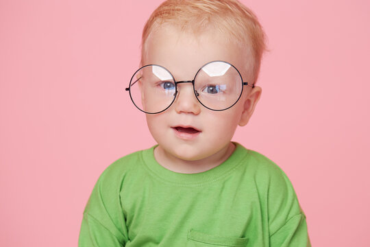 Baby Glasses Images – Browse 162,043 Stock Photos, Vectors, and Video |  Adobe Stock