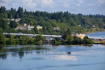 Fototapeta na wymiar Panorama at the Puget Sound in Olympia, the Capital City of Washington