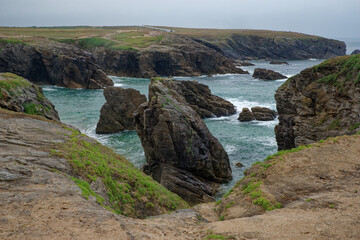 Falaises de la côte sauvage sur la Presqu'ile de Quiberon