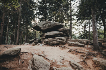 Fototapeta na wymiar Chybotek, balancing rock in Szklarska Poreba, Sudeten mountains, Poland.