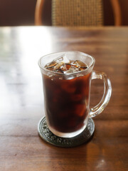 喫茶店のモーニングアイスコーヒー
