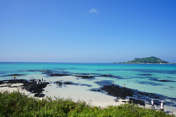 fascinating seascape with people