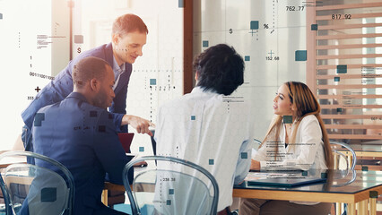 ビジネスとテクノロジー　ミーティングする多国籍の人々