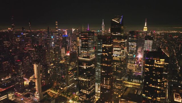Manhattan Skyline at night with flashing City lights