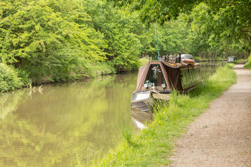 Canal boat on Coventry Canal....