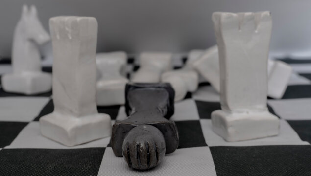 battle in the field of chess. human emotional states