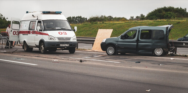 Russia, 2010: Emergency 03 team working in highway on car accident