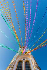 Joanópolis, São Paulo, Brasil: decoração da festa junina de São João, com bandeiras coloridas...