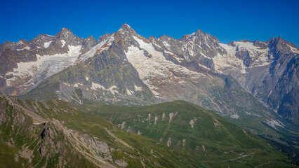 Fototapeta na wymiar Am Großen St. Bernhards-Pass zwischen der Schweiz und Italien