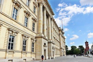Fototapeta na wymiar Humboldtforum mit rekonstruierter Fassade des Stadtschlosses
