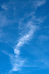 Fototapeta na wymiar blue sky with dramatic clouds 