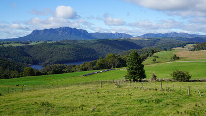 Fototapeta na wymiar Tasmania - Wilmot Valley of the Views