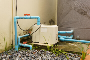 automatic water pump to pump water into the house