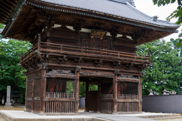勝願寺の仁王門／埼玉県鴻巣市