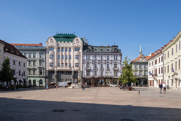 Fototapeta na wymiar Morning in Bratislava
