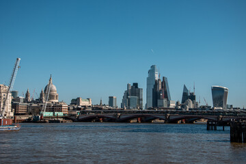 Fototapeta na wymiar London skyline
