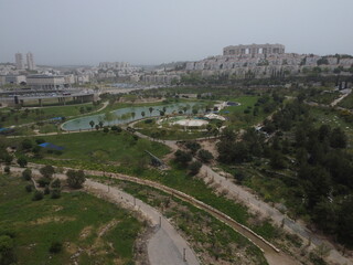 Obraz premium park with a lake from drone view