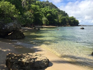 Obraz premium Praia Água quente, incrível. Um clique com amor. BA/BR
