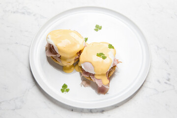 Eggs Benedict