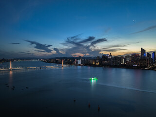 Obraz premium hangzhou city skyline