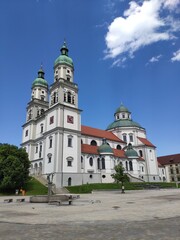 Fototapeta na wymiar Basilica of Saint Lawrence