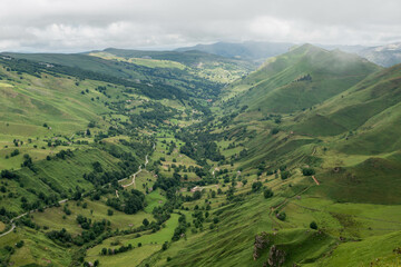 Obraz premium View from the mountain pass of Lunada, Cantabria, Spain on a cloudy day