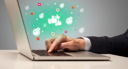 Hand surfing on the social media