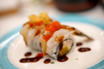 일본식, 일본요리, 초밥, 회초밥, 회전초밥, 생선회, 새우초밥, 새우요리, 연어초밥, 연어요리, 스시, 먹을것, 식사, 요리,  점심, 맛있는, 건강한, 