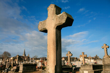 Cross in graveyard