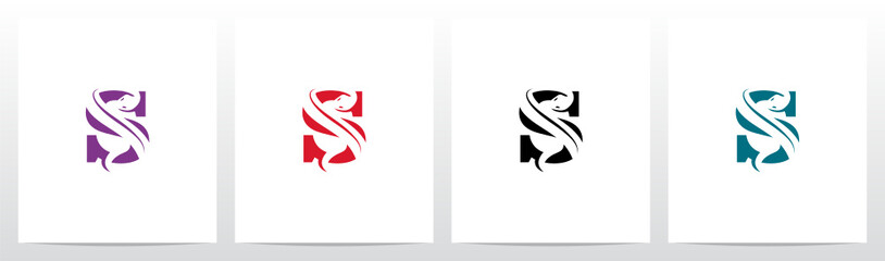 Obraz premium Snake On Letter Logo Design S