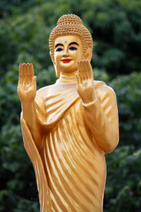 Standing Buddha at Wat Svay Porper