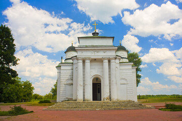 Fototapeta na wymiar Church at National Historical and Cultural Reserve 